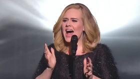 欧美歌手早恋视频,青春期的甜蜜与困惑