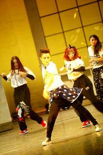 欧美大叔韩舞视频,惊艳演绎跨文化舞蹈魅力