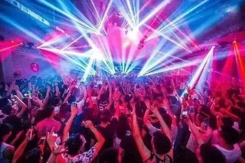 震撼欧美走秀音乐视频,震撼音乐视频引领潮流风潮