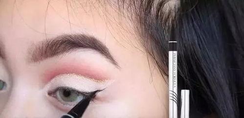 欧美眼妆神器教程视频,打造迷人电眼攻略